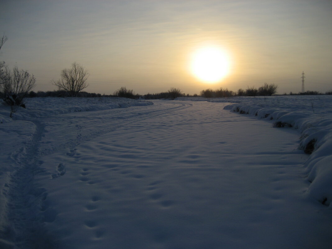Низкое зимнее солнце - Anna Ivanova Низкое зимнее солнце - Anna Ivanova
