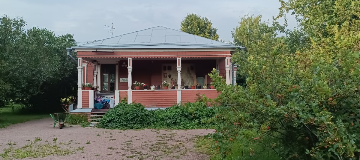 на территории у храма - Галина R...