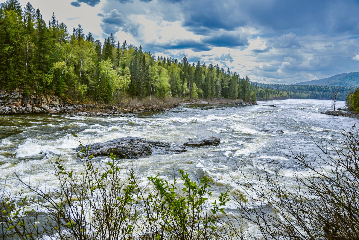 Стремительный поток Казыра. - юрий Амосов