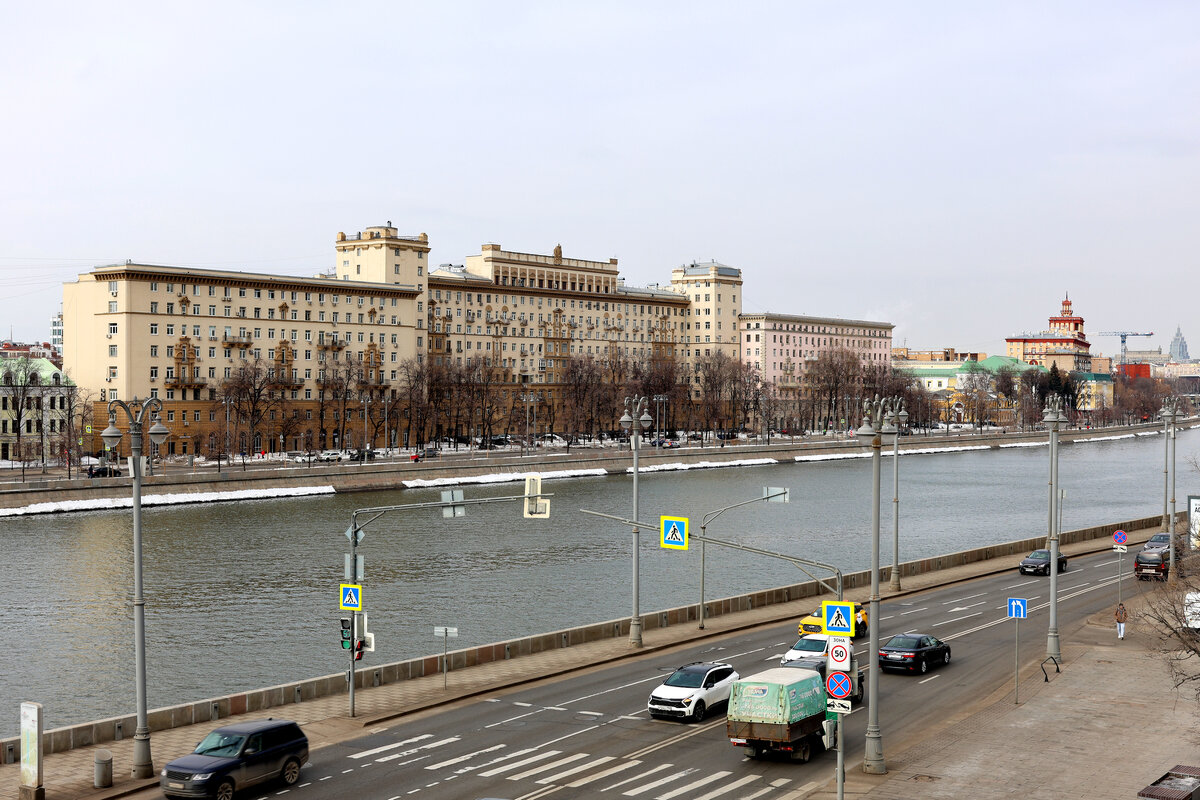 Космодамианская набережная - Игорь Белоногов