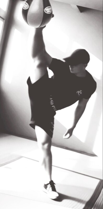 Спортивные хроники - Бойцов Роман 