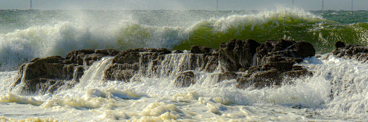 Мощная волна - Георгий А