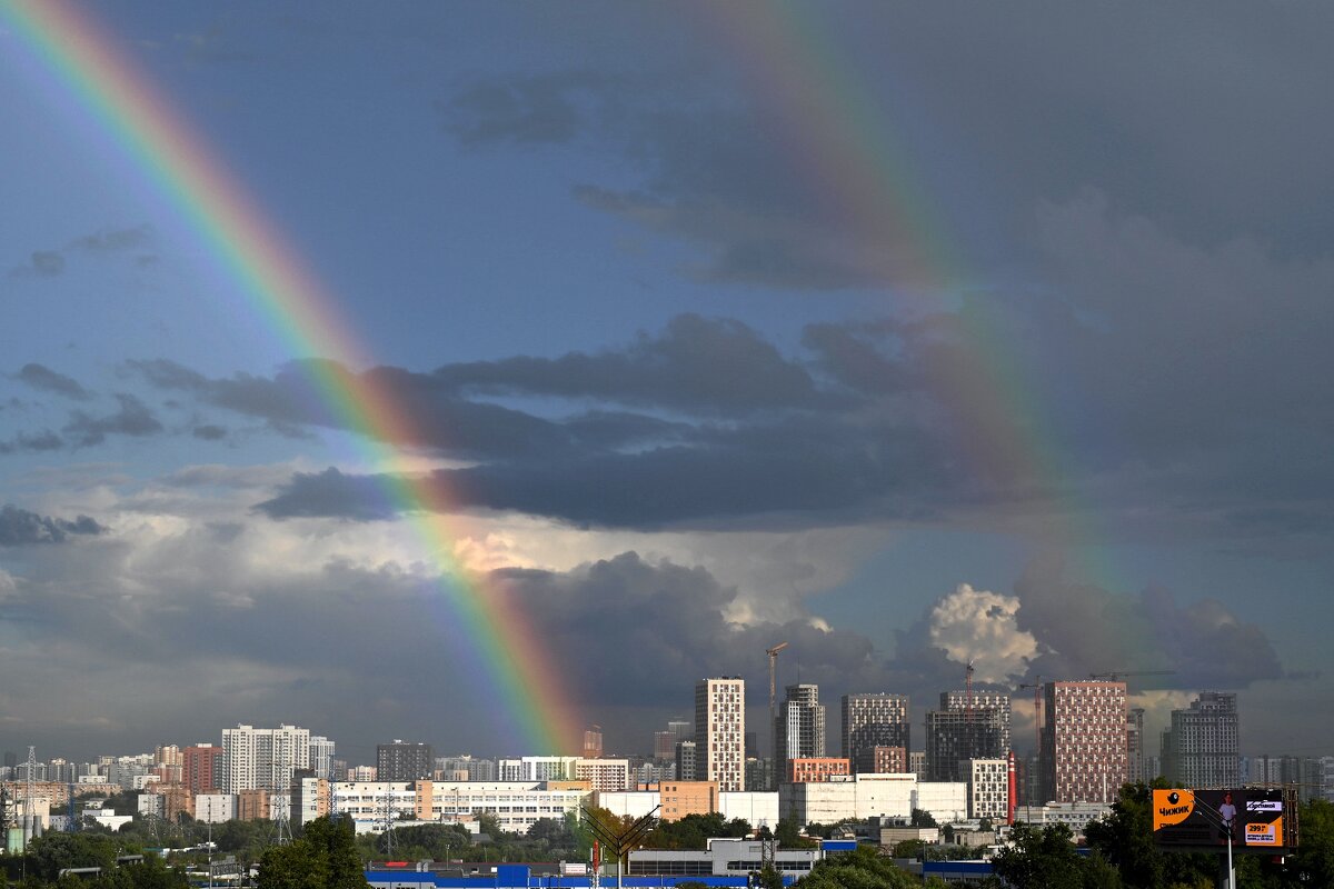 Две радуги над Бусиново - Александр Орлов
