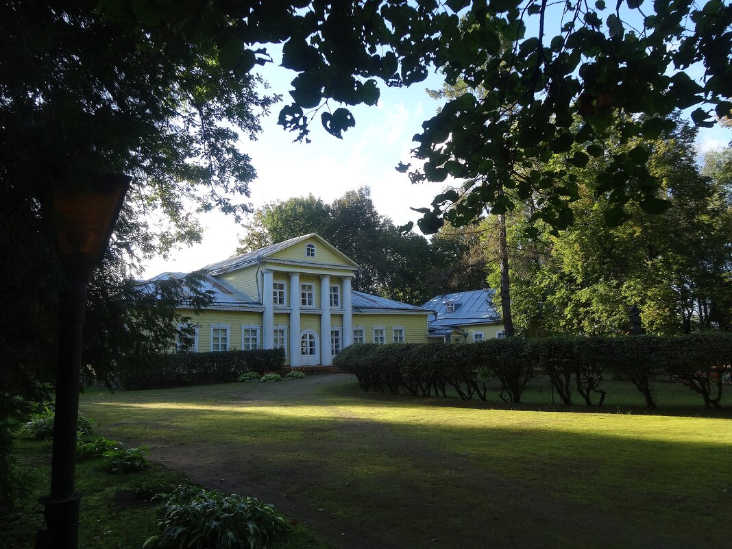 Музей-заповедник М. П. Мусоргского - Лидия Бусурина