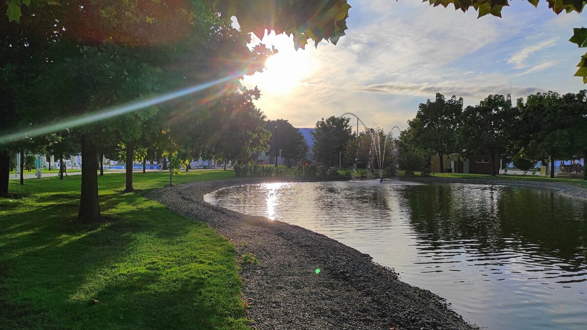 Тёплое южное солнце - Татьяна Лютаева