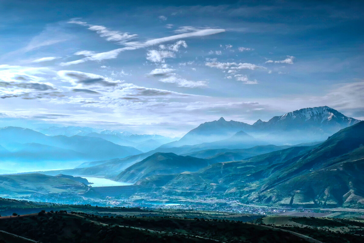 ... тихие долины полны свежей мглой - Игорь ... тихие долины полны свежей мглой - Игорь