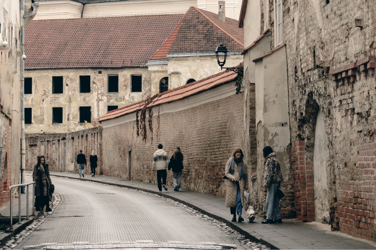*** - Валерий Бровко