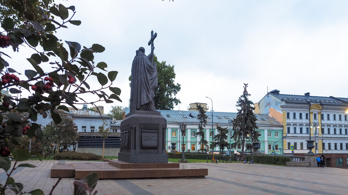 ***** - юрий поляков