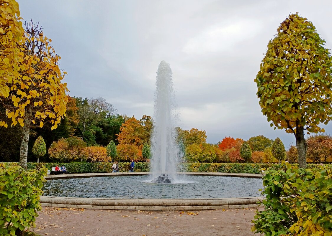 Фонтан, Менажерный водомёт. - Лия ☼