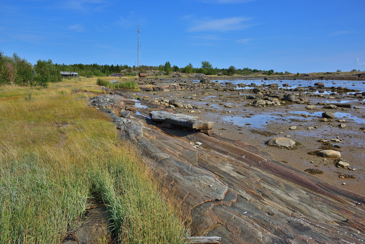 *** - Александр Хаецкий