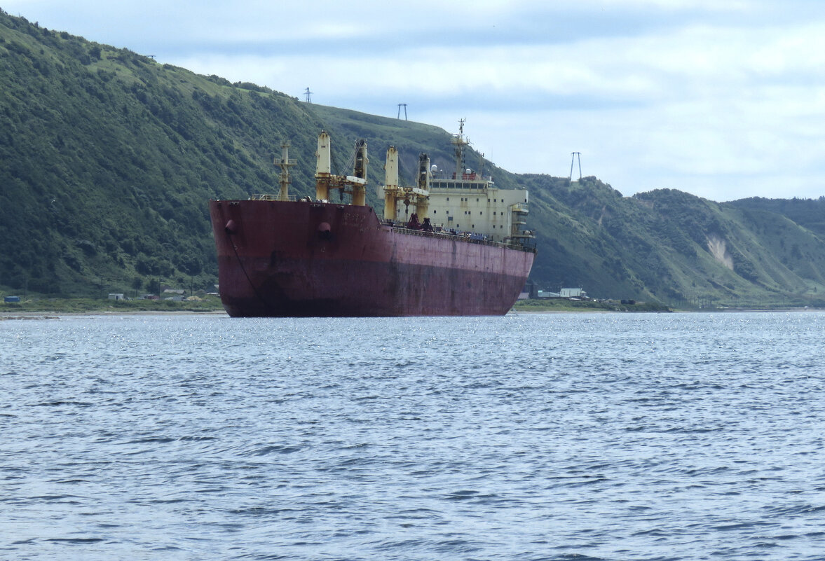 китайский сухогруз «Ань Янь 2» на мели - ИРЭН@ . китайский сухогруз «Ань Янь 2» на мели - ИРЭН@ .