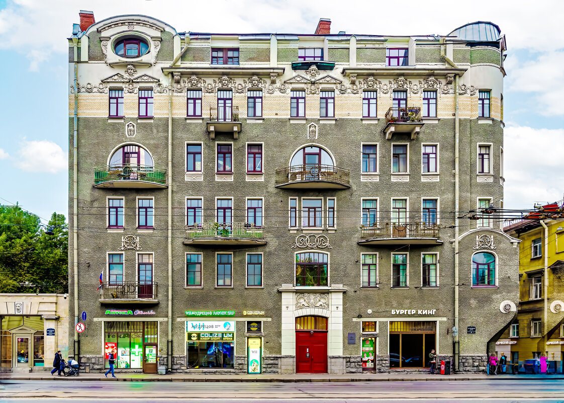 Доходный дом  Мусиных-Пушкиных - Виктор Орехов