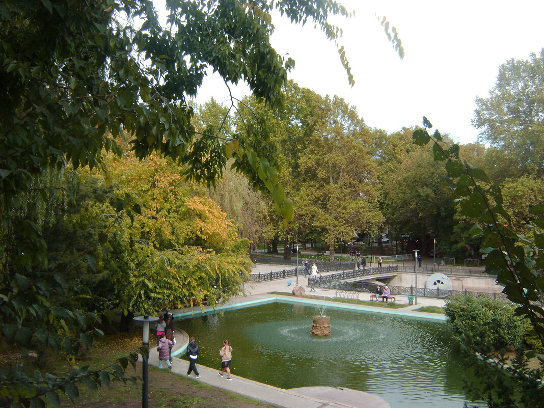 Осень в Горсаду - Валентин Семчишин