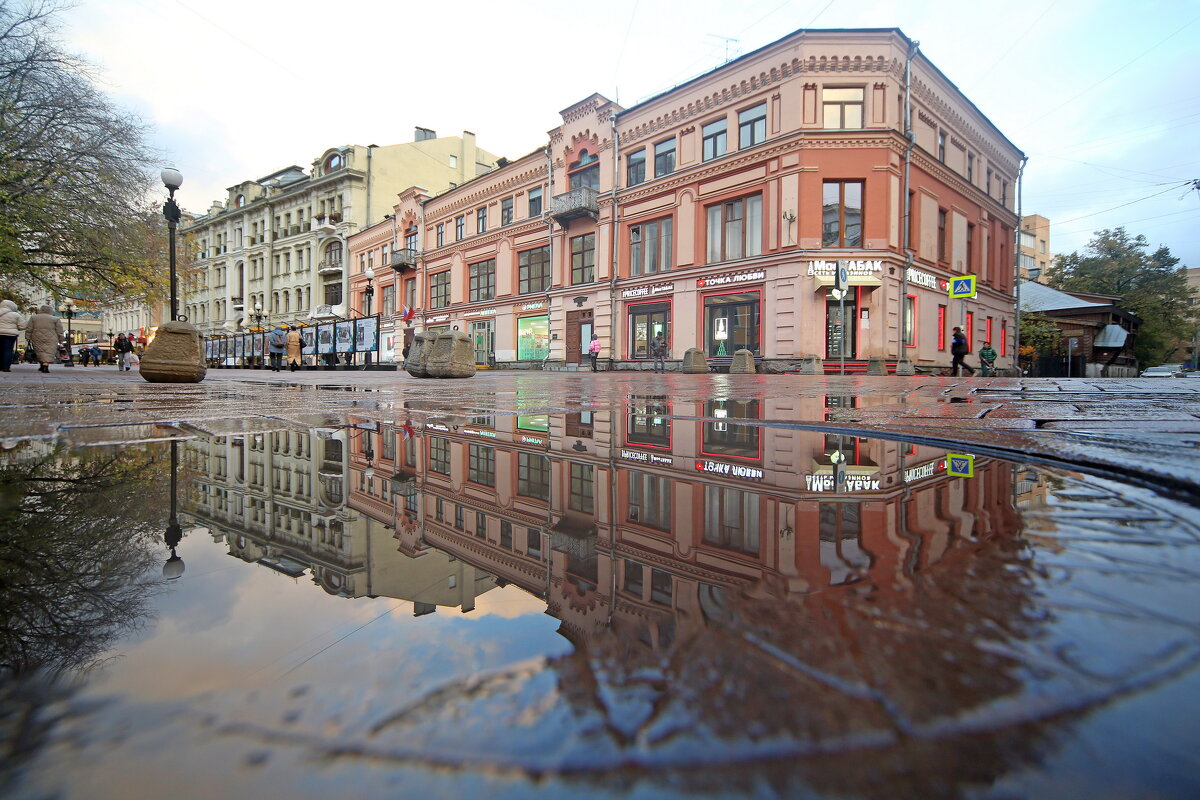 Арбат 15 октября - Михаил Бибичков