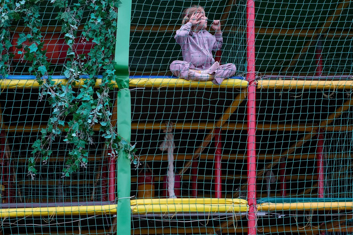 *** - Влад Никишин