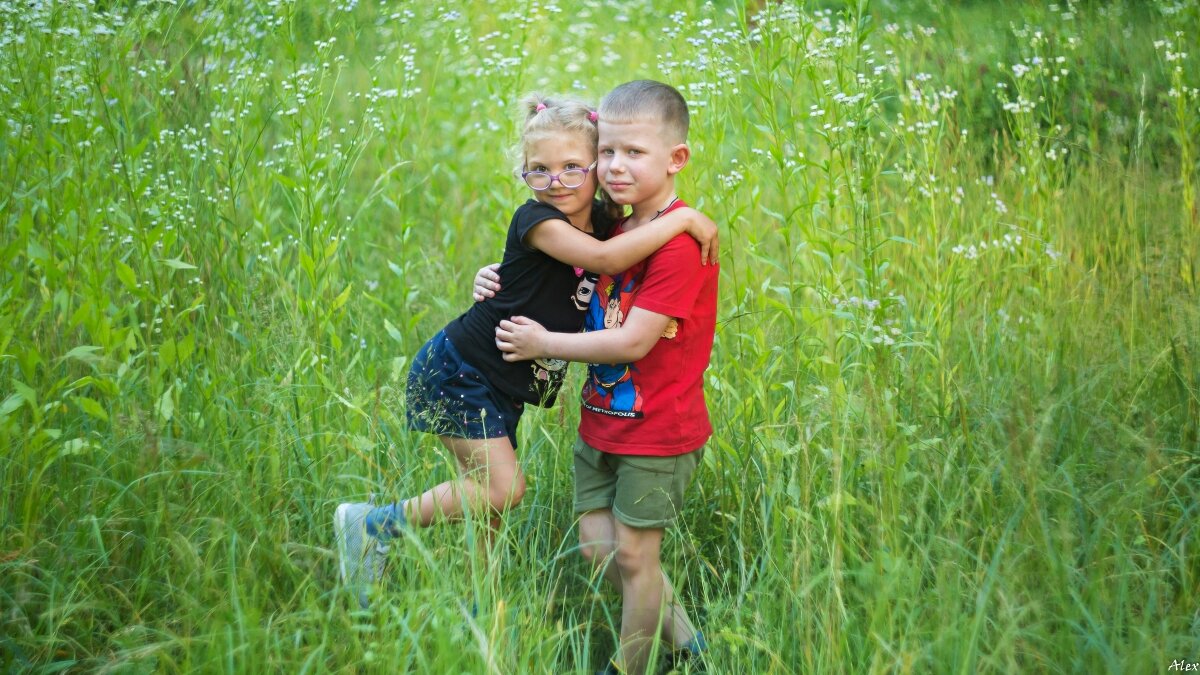 3974 - Alex . 3974 - Alex .