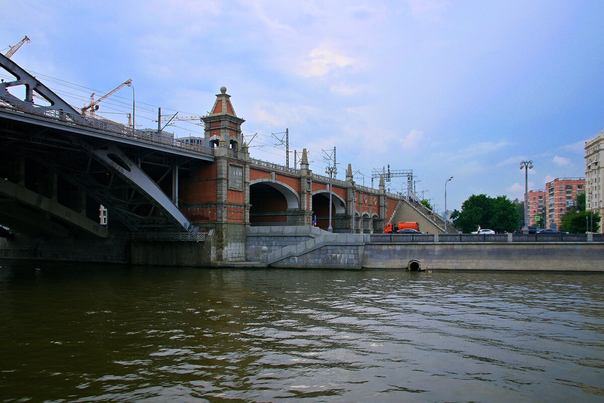 Москва. Вечерняя прогулка по реке - Владимир Мигонькин