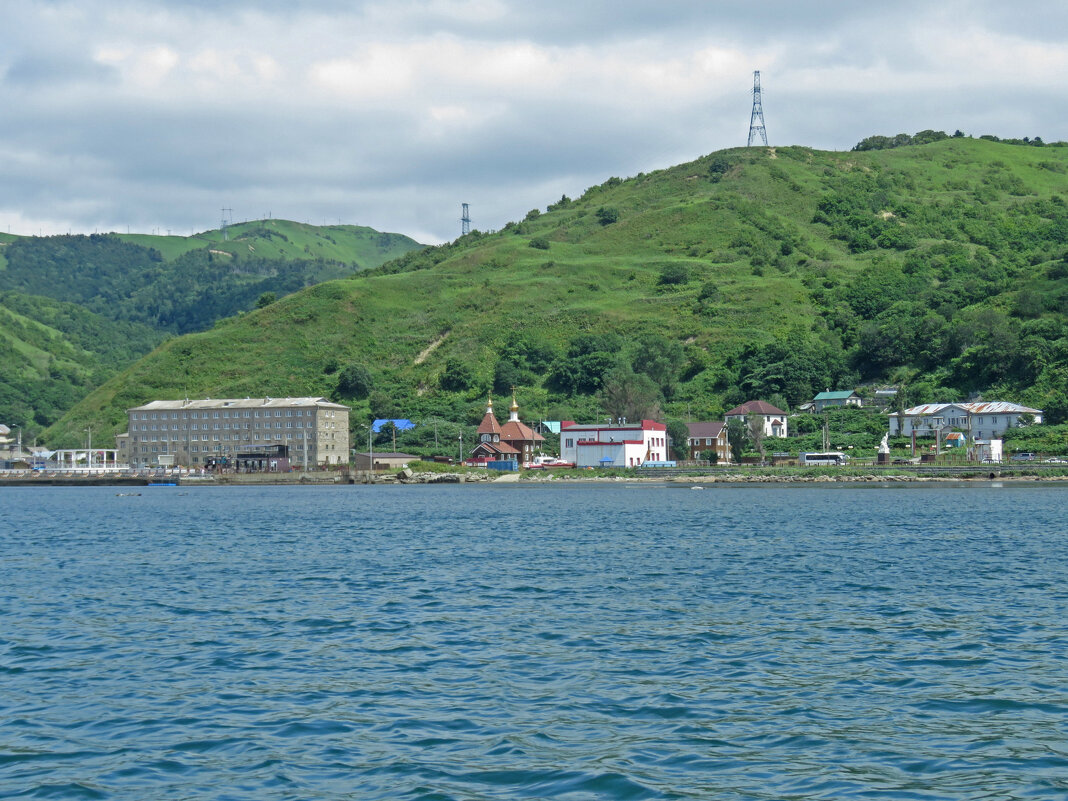 Вид на Невельск с моря - ИРЭН@ . Вид на Невельск с моря - ИРЭН@ .