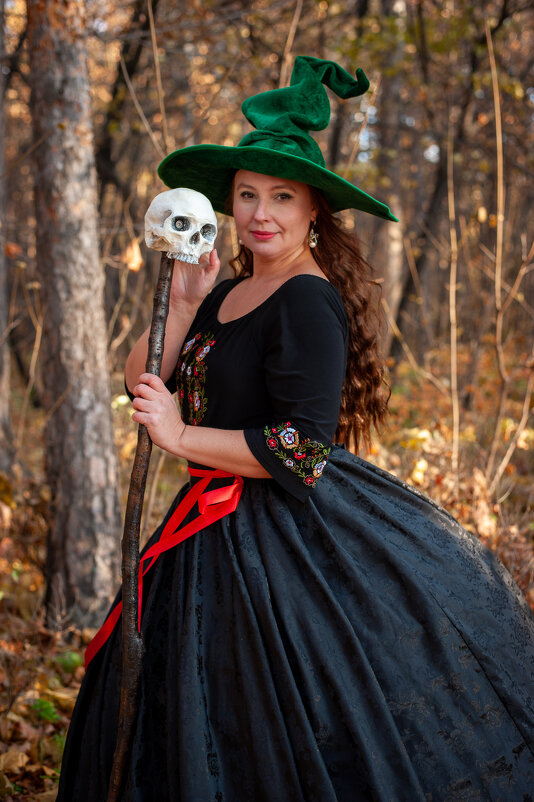 Ведьма - Екатерина Пенежина