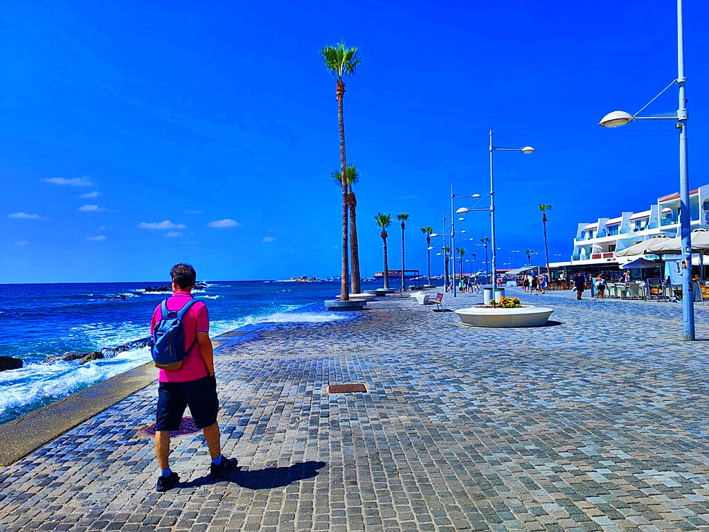 НАБЕРЕЖНАЯ - Анатолий Малобродский