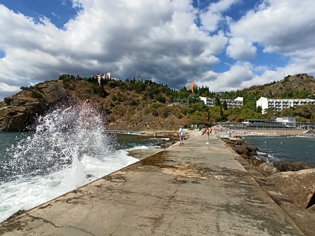 Утес. Крым. - Галина 