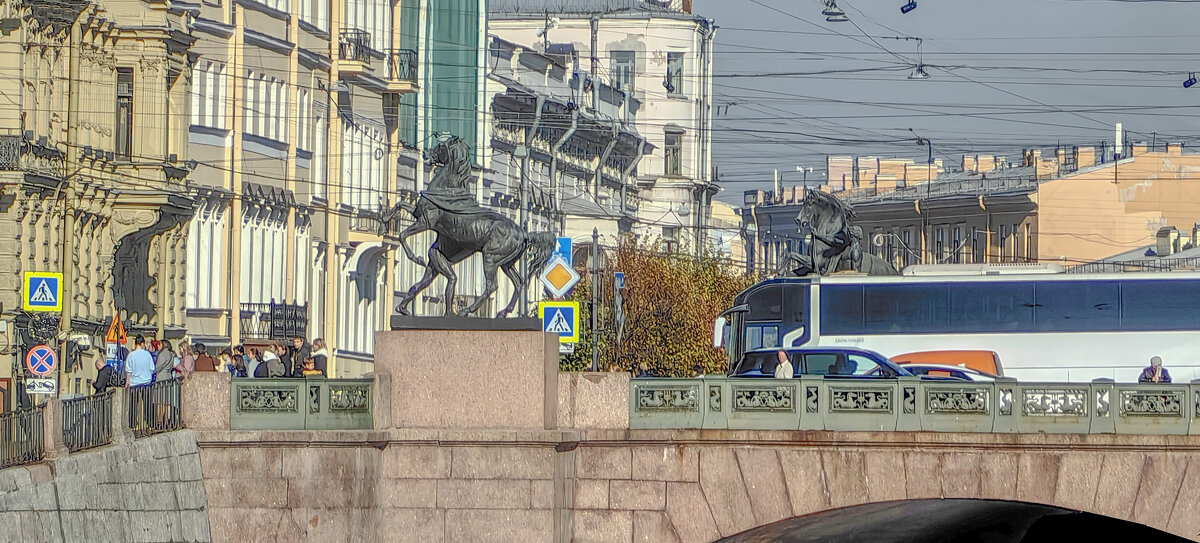 Один из четырёх клодтовских коней - Стальбаум Юрий 