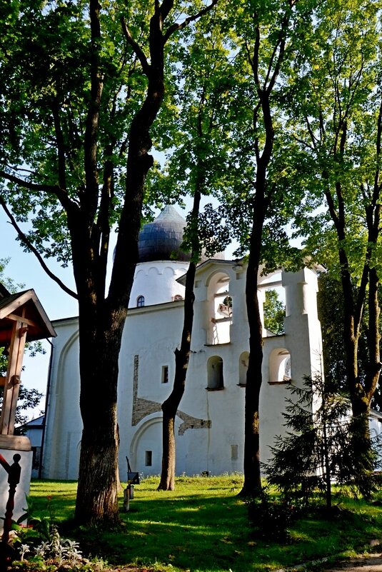 ПСКОВ, монастырь. - Виктор Осипчук