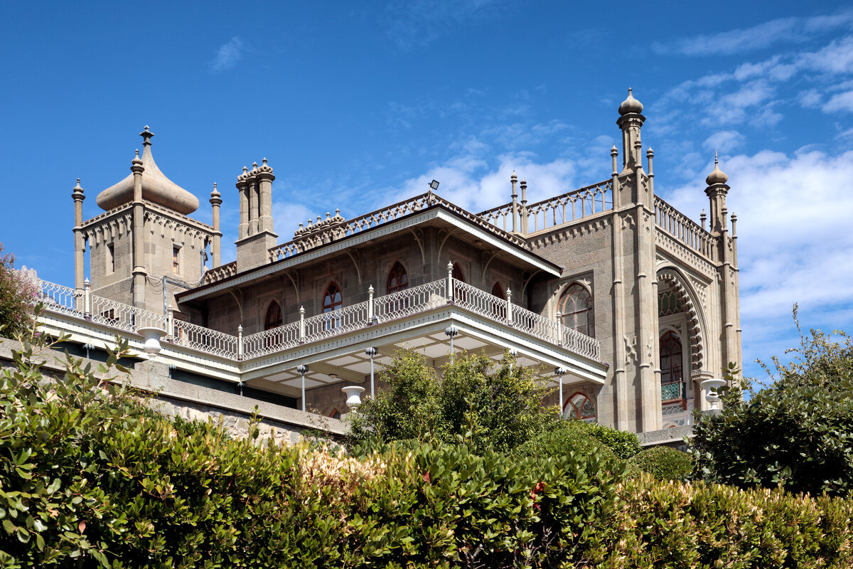 Воронцовский дворец в Алупке - Oleg S