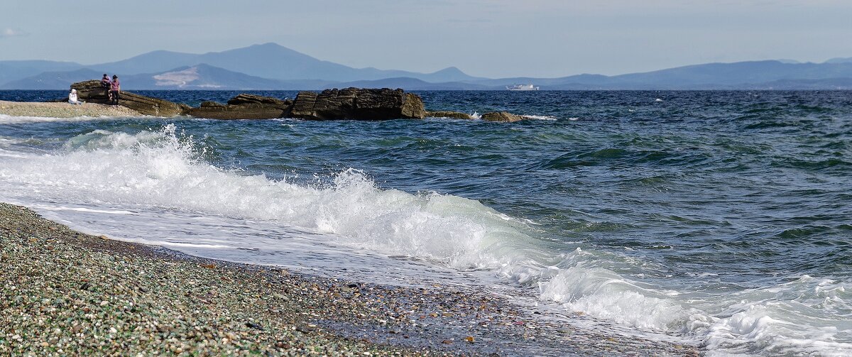 Морской прибой - Виктор Иванович Чернюк