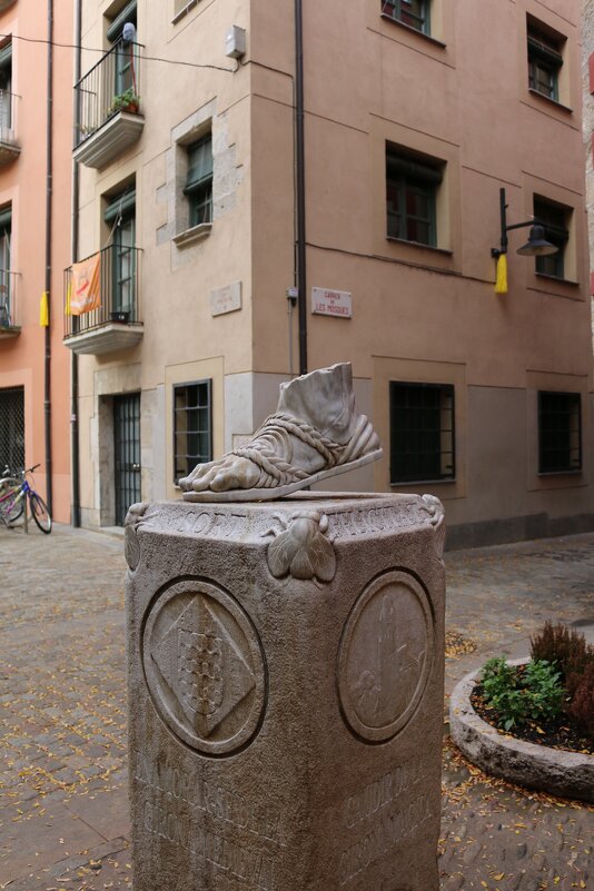 На улочках Жироны - Ольга 