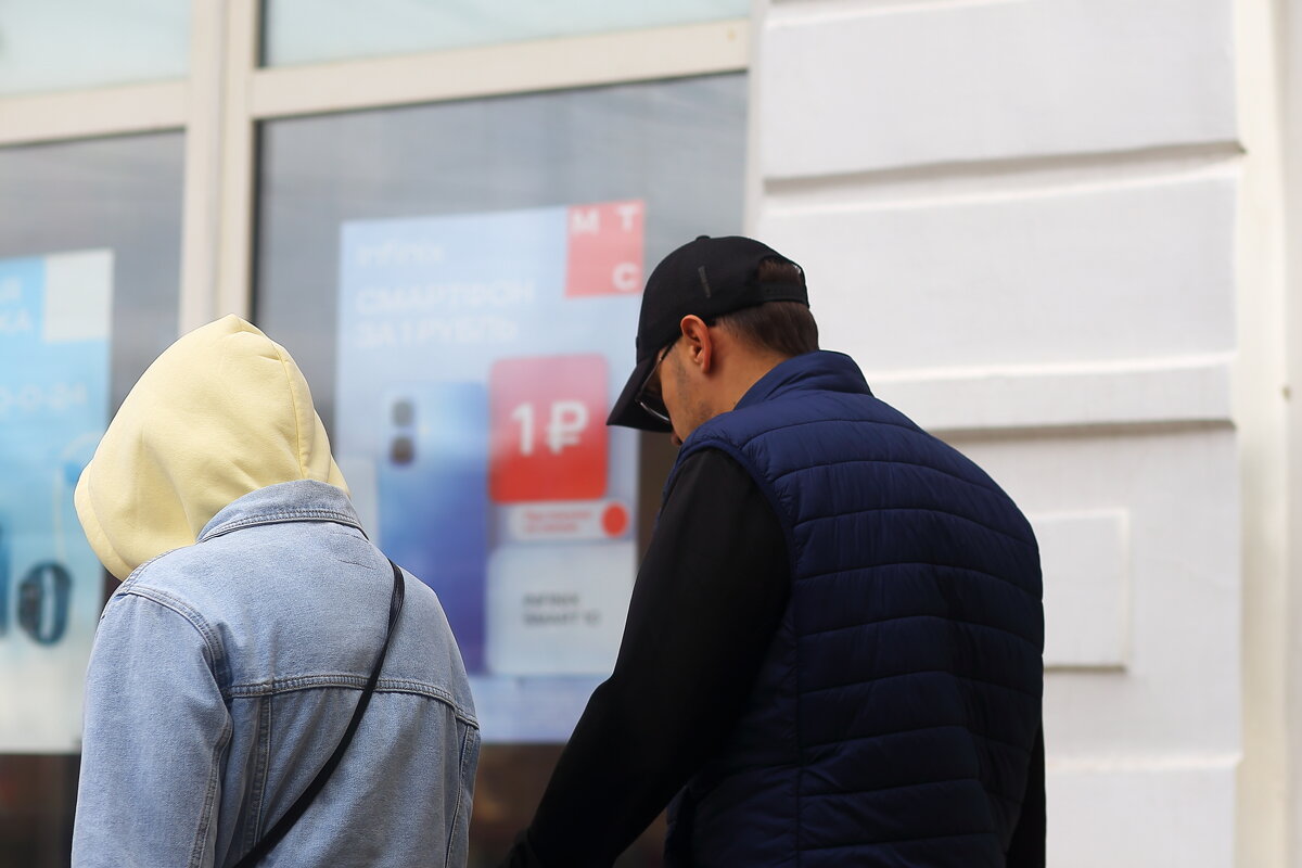 Пасмурно... - Юрий Гайворонскiий