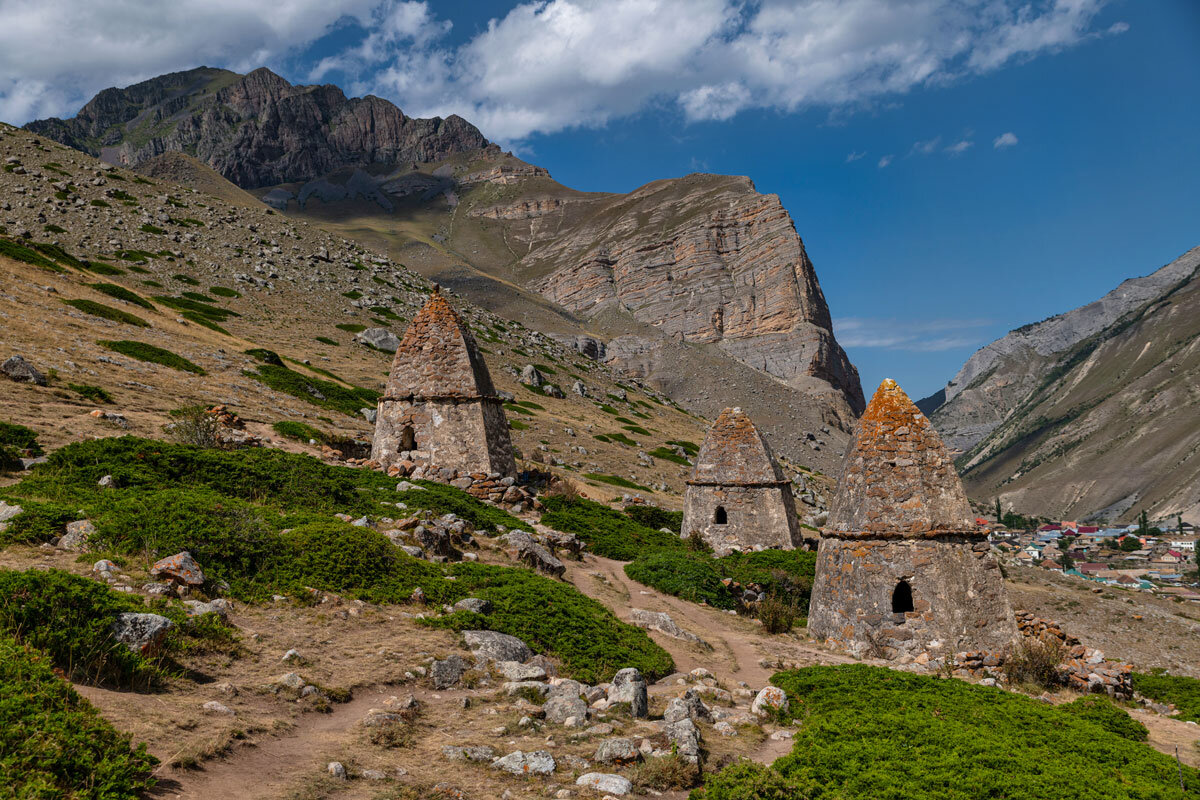 Некрополь Эльтюбю. Кабардино-Балкария. - Дина Евсеева