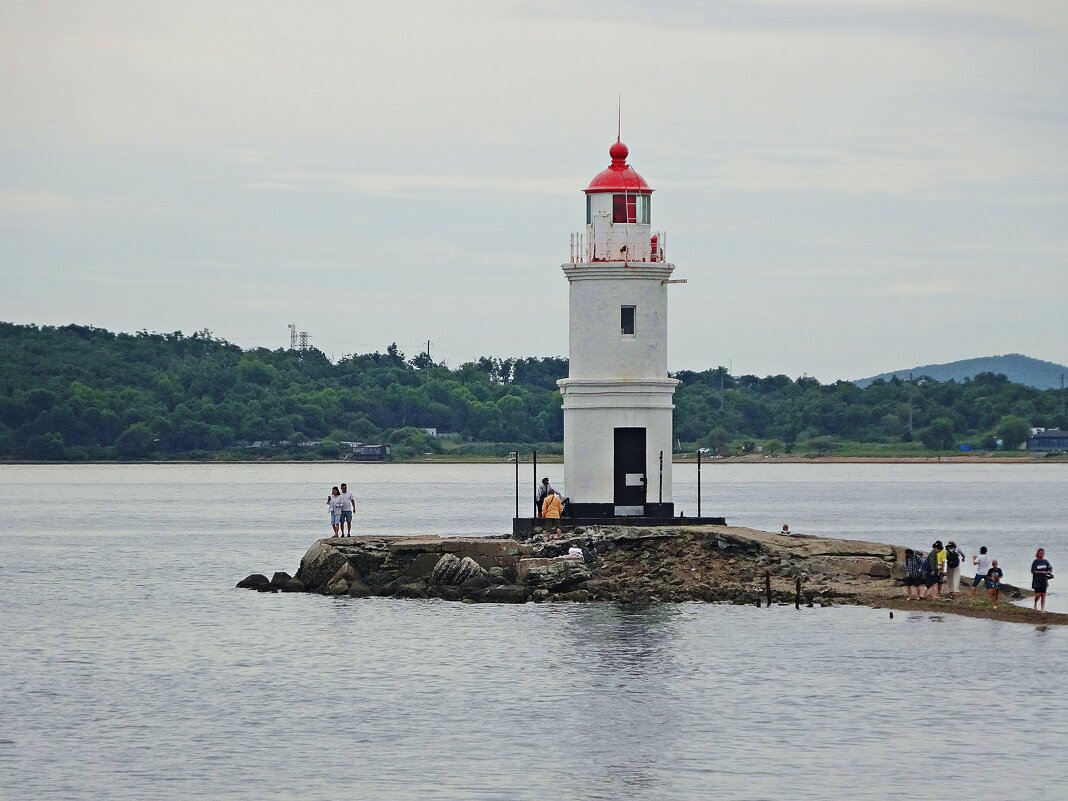 Маяк Токаревского во Владивостоке - Лидия Бусурина
