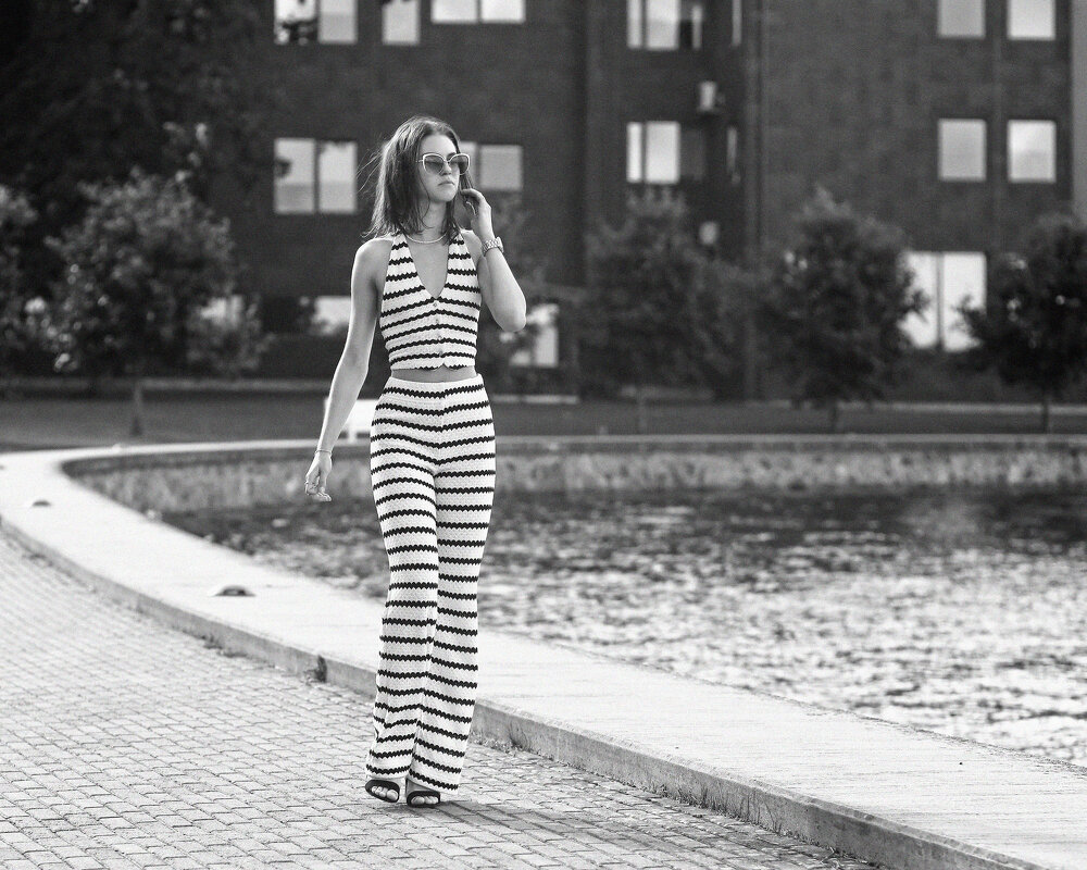 В полосатом  костюмчике (1) - Игорь Парв