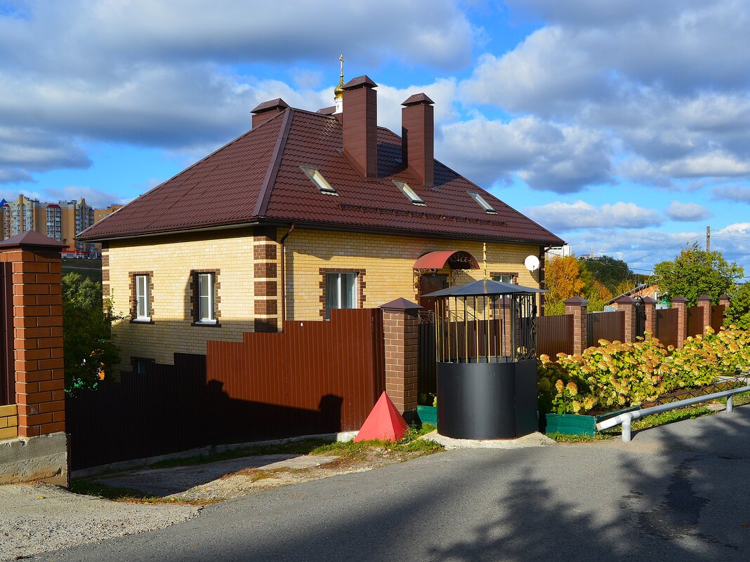 Чебоксары. Дом по ул. 1-я Коммунальная Слобода 32в. - Пётр Чернега