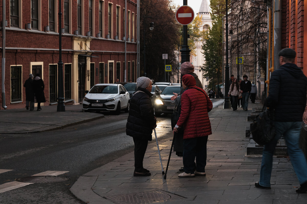 "Серьезный разговор" - Dar(k) Life