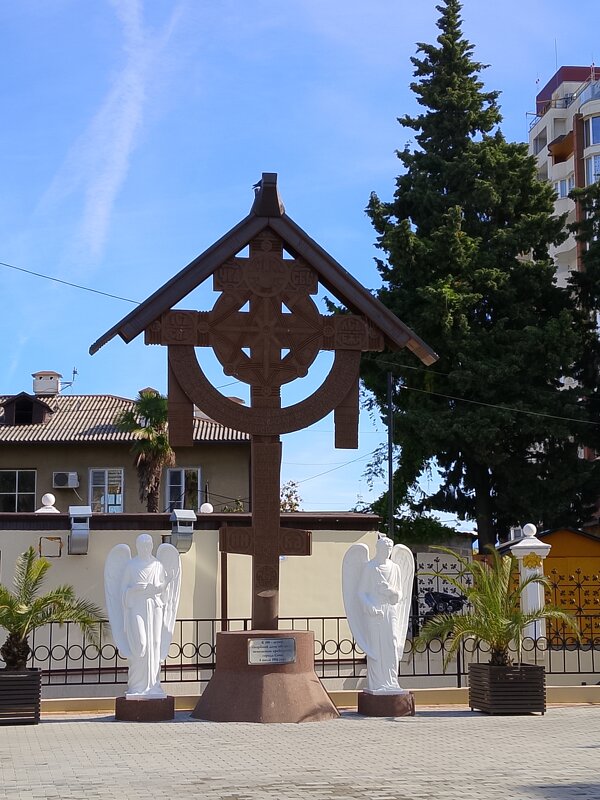 Кафедральный собор князя Владимира в Сочи - Tata Wolf Кафедральный собор князя Владимира в Сочи - Tata Wolf