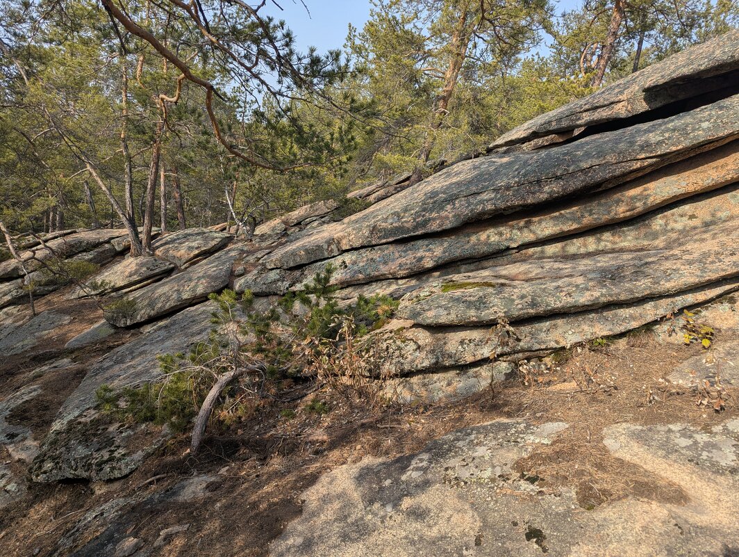 Скалы гранитные - Андрей Хлопонин Скалы гранитные - Андрей Хлопонин