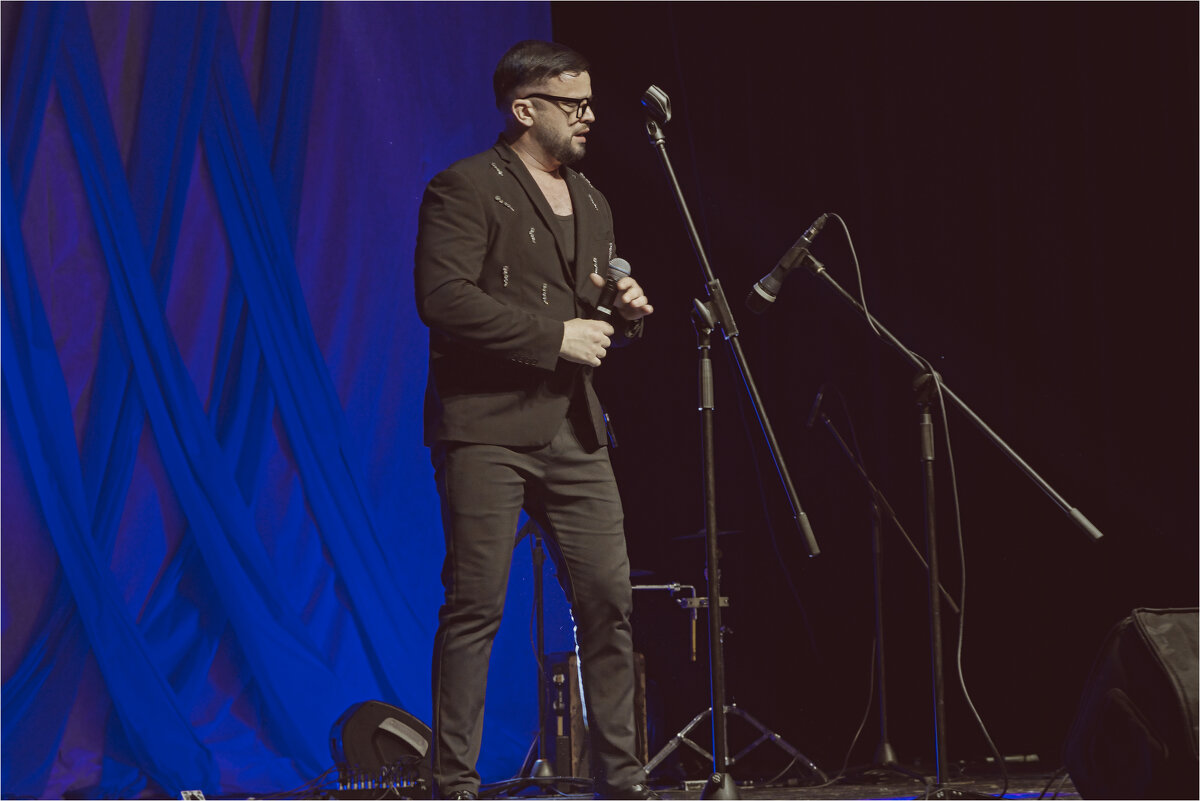 Праздничный концерт, посвящённый Дню Алии 23,10,2025гВедущие Ян Левинзон и Лиора Сафонов Иван -Ивано - ujgcvbif 