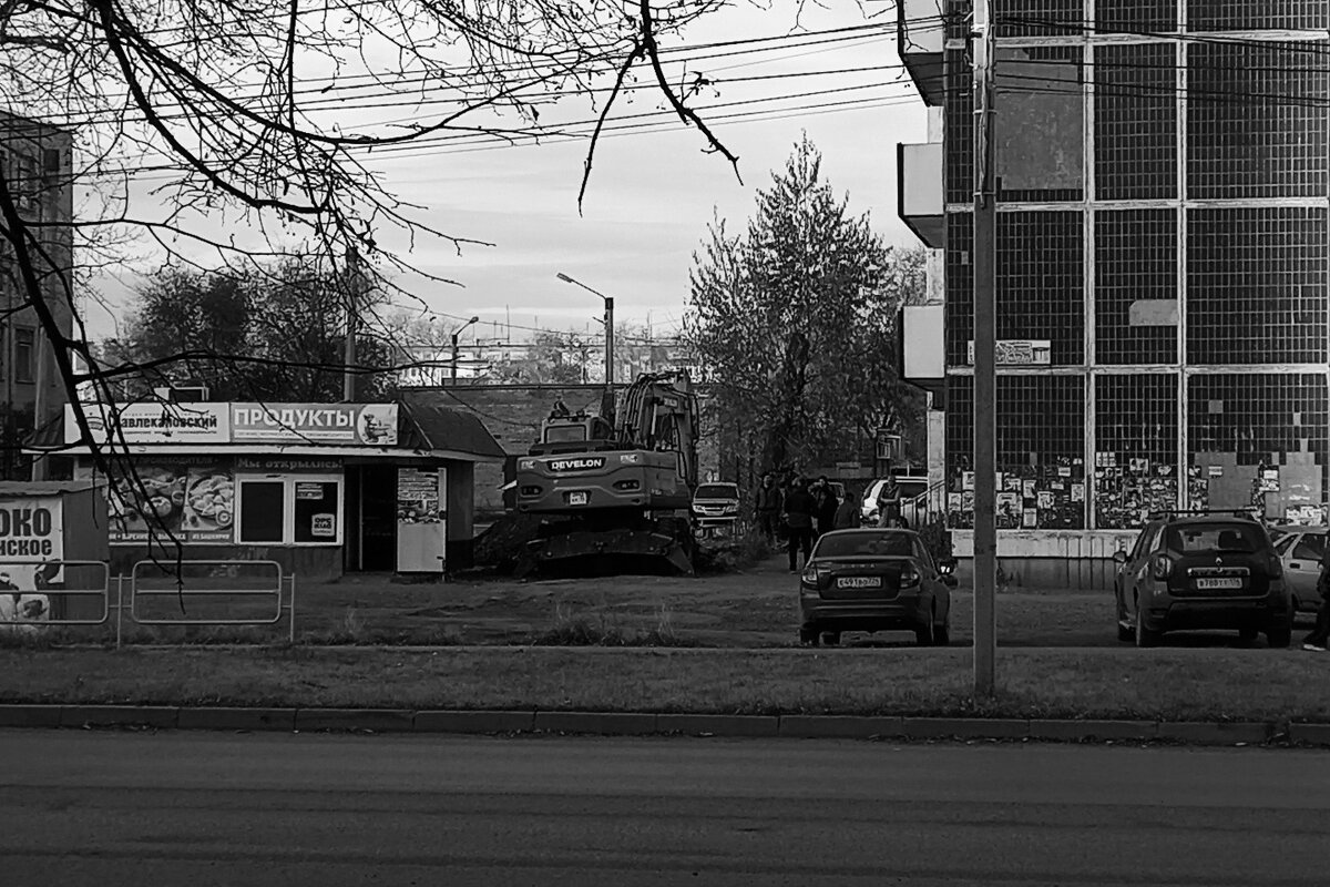 Работают и мешают людям жить - Игорь Солдаткин