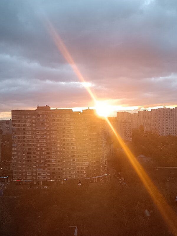 Утро - Роман С