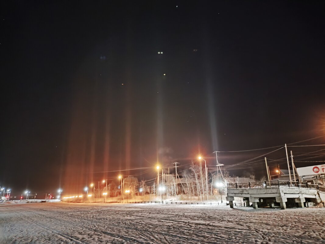 Световые столбы - Anna Ivanova Световые столбы - Anna Ivanova