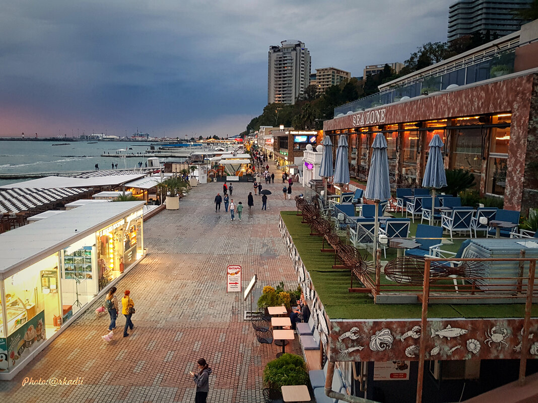 ВЕЧЕРНИЙ ПРОМЕНАД. - arkadii 