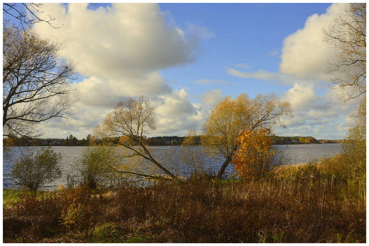 Октябрь уходит.... - Aleksandr Gal