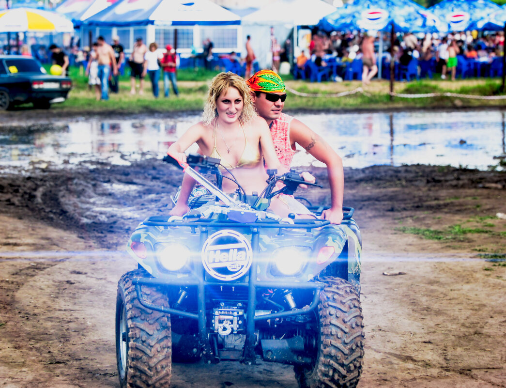 Адреналин на „Автоэкзотике“: заезд на квадроцикле в Тушино! - Джованни Луче