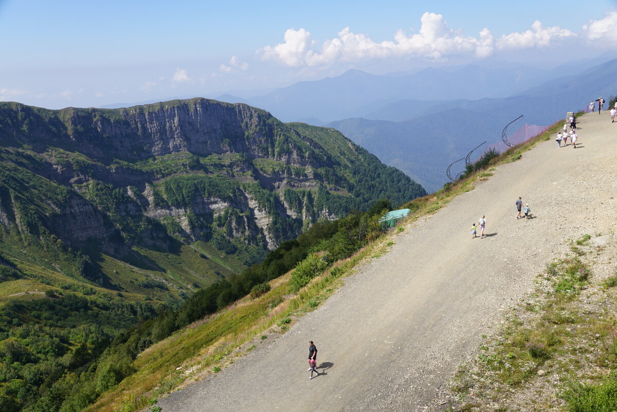 По дороге с горы - Наталия Григорьева По дороге с горы - Наталия Григорьева