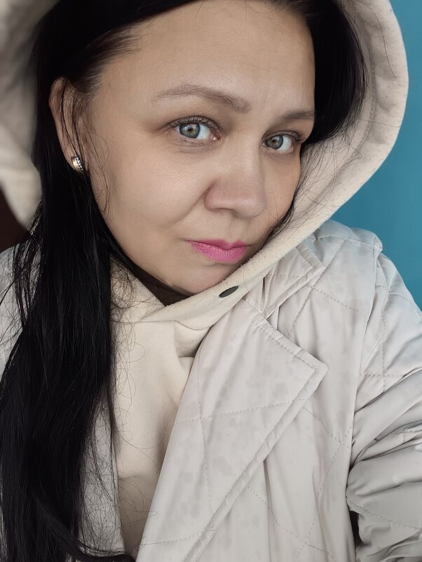 Новая помада, я тебе так рада - Оксана Корзун Новая помада, я тебе так рада - Оксана Корзун