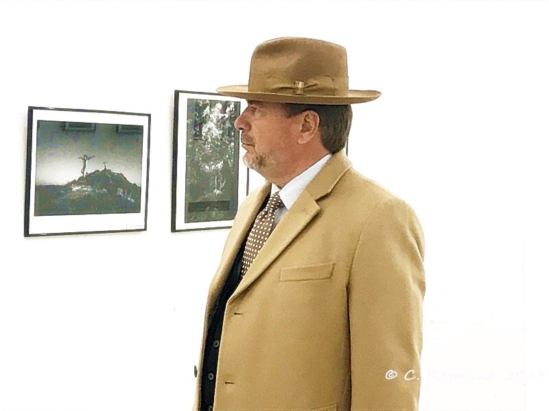 На Вернісажі - Степан Карачко