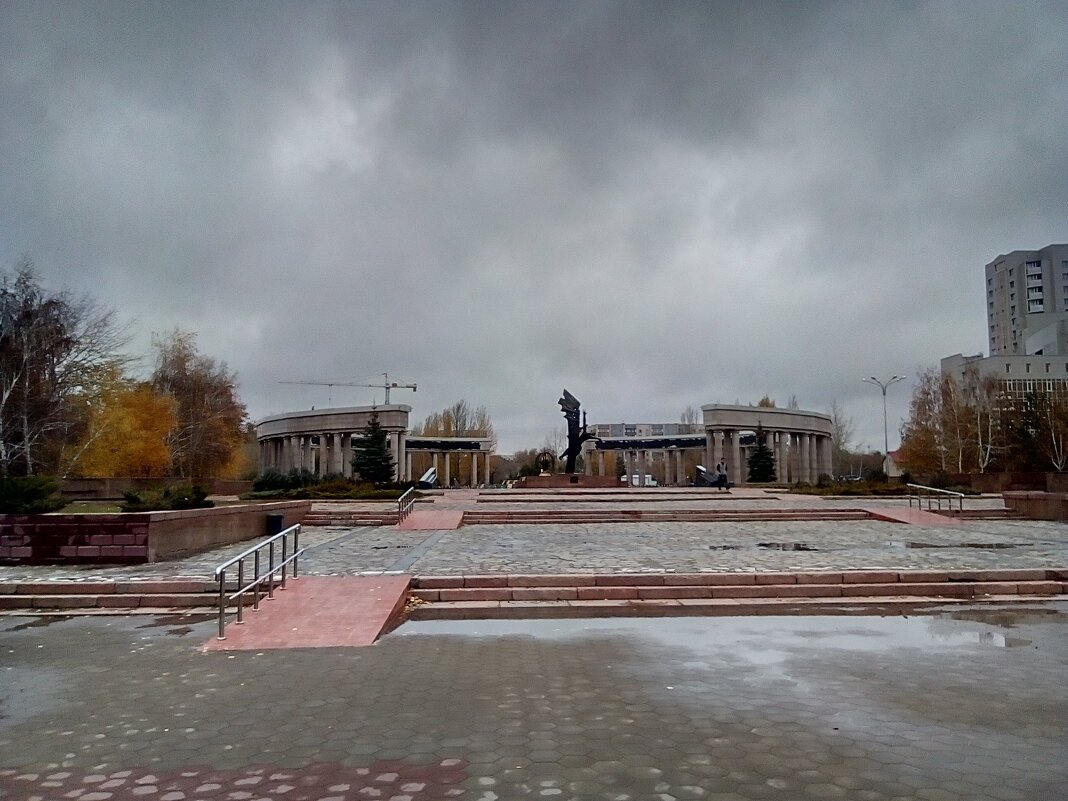 В городе осень - Георгиевич 