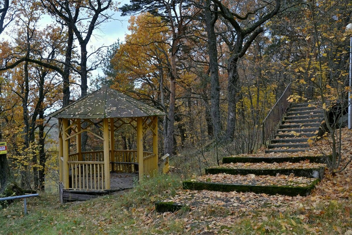 Осень в октябре - Михаил Столяров
